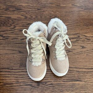 Toddler Girls Faux Fur Lined Tan Boots (12)